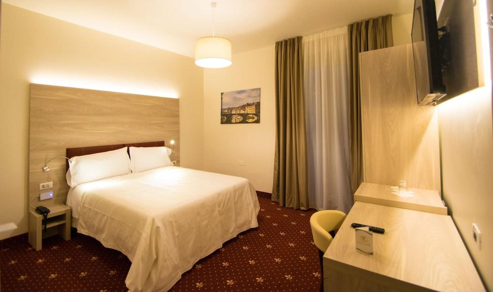 Hotel Perlage Florence スカンディッチ エクステリア 写真